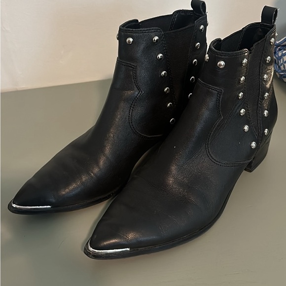 Marc Fisher Booties - Picture 1 of 4
